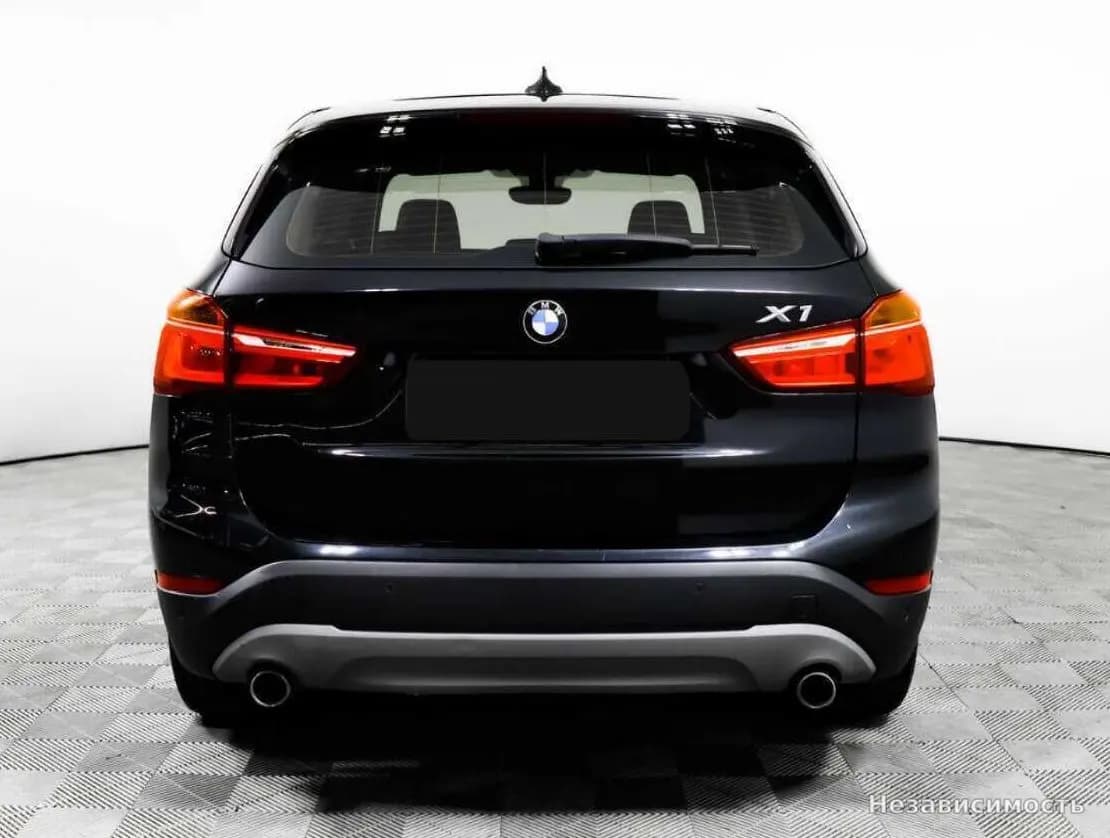 BMW X1 2017 с пробегом — фото 6