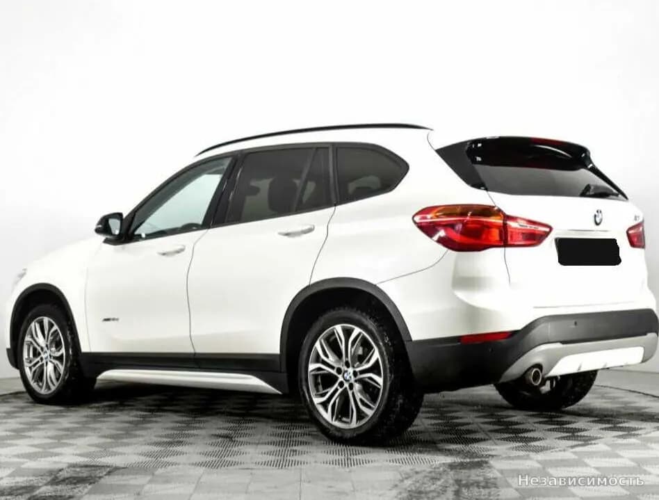 BMW X1 2017 с пробегом — фото 7
