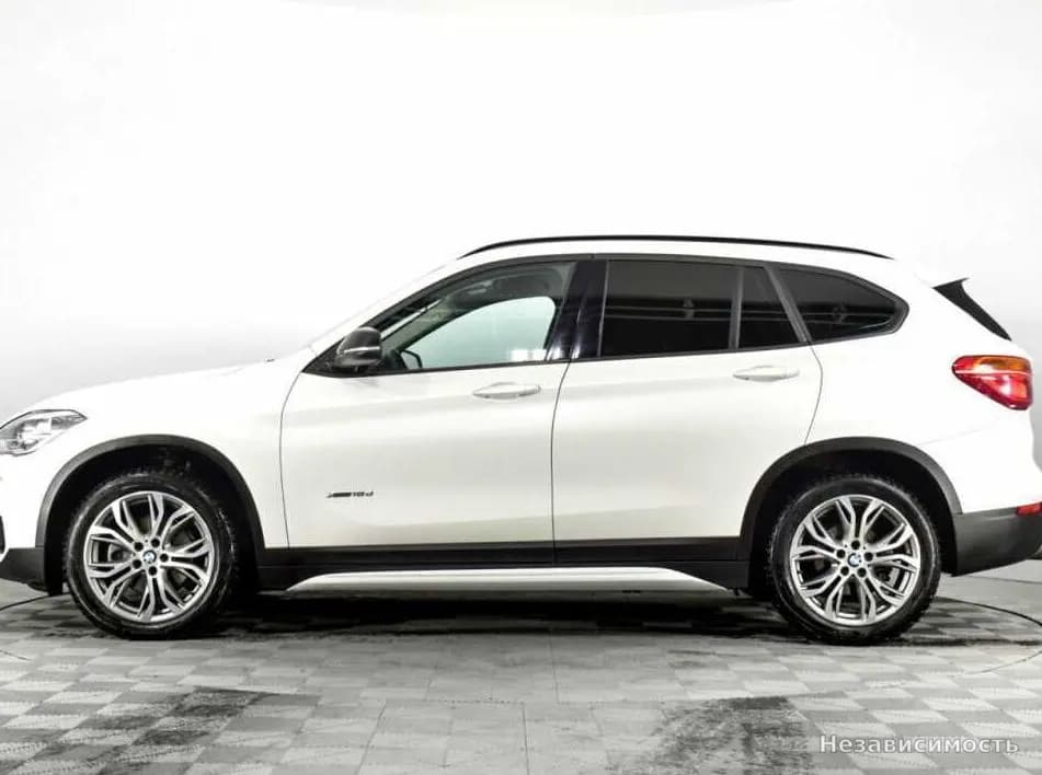 BMW X1 2017 с пробегом — фото 8