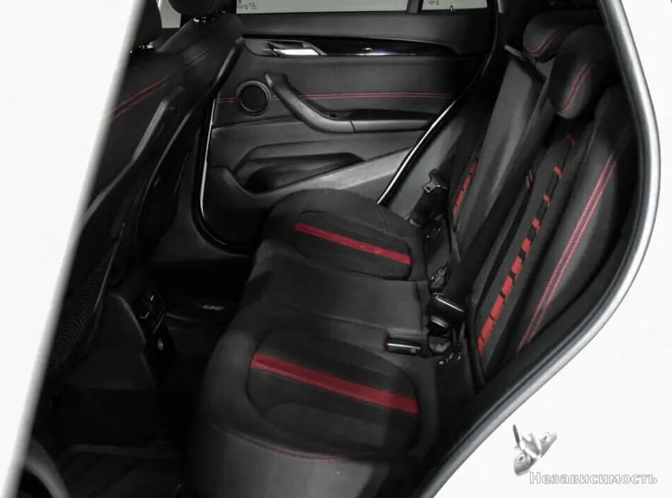 BMW X1 2017 с пробегом — фото 10