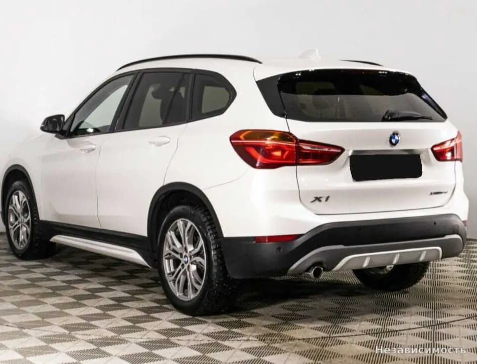 BMW X1 2018 с пробегом — фото 7