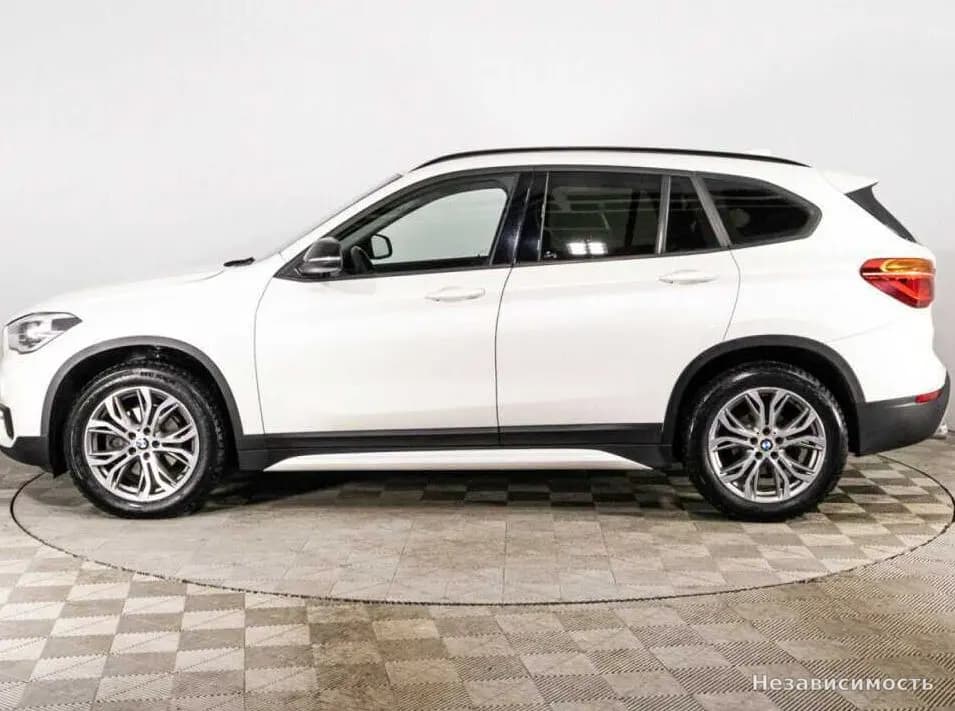 BMW X1 2018 с пробегом — фото 8