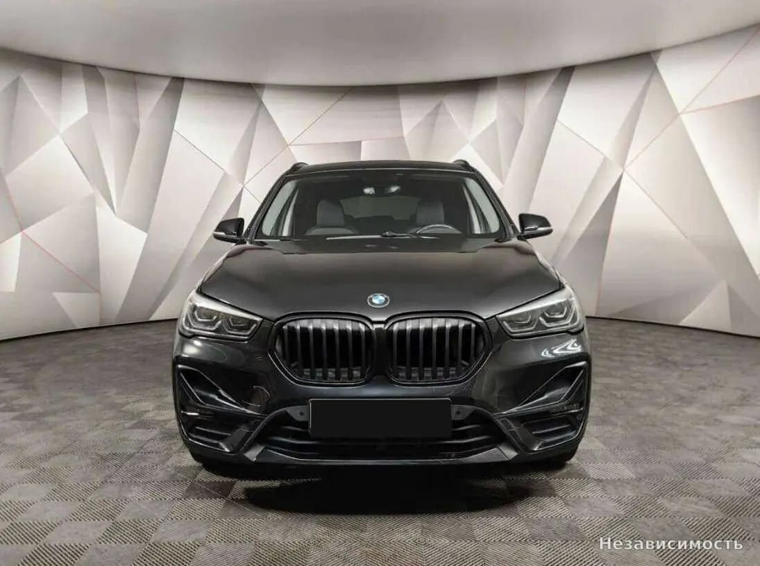 BMW X1 2020 с пробегом — фото 7