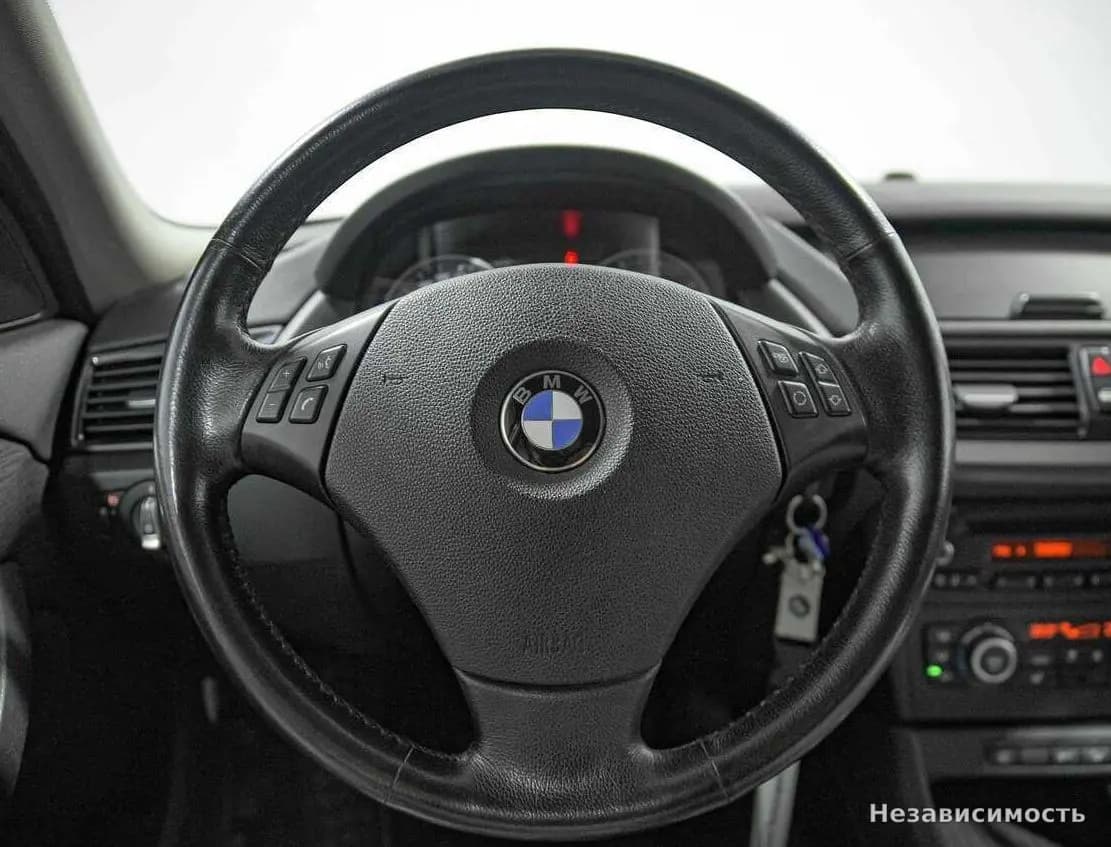 BMW X1 2014 с пробегом — фото 8