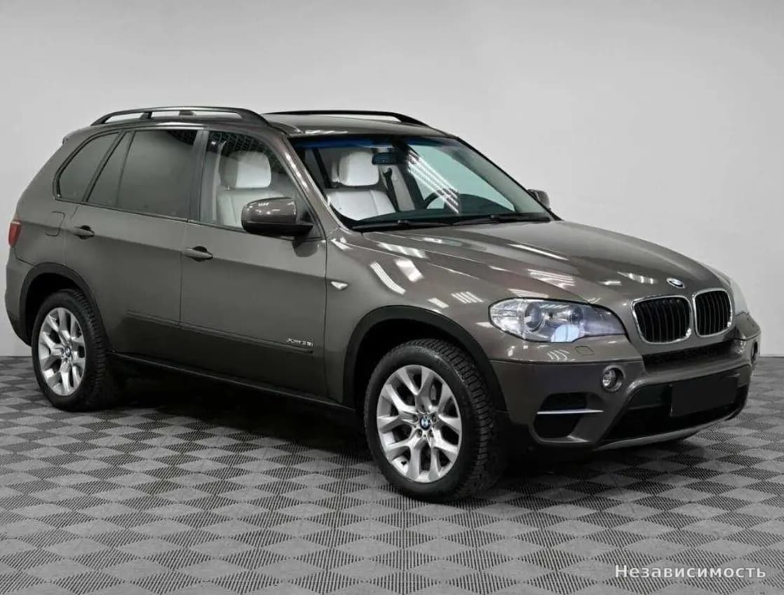 BMW X5 2012 с пробегом — фото 3
