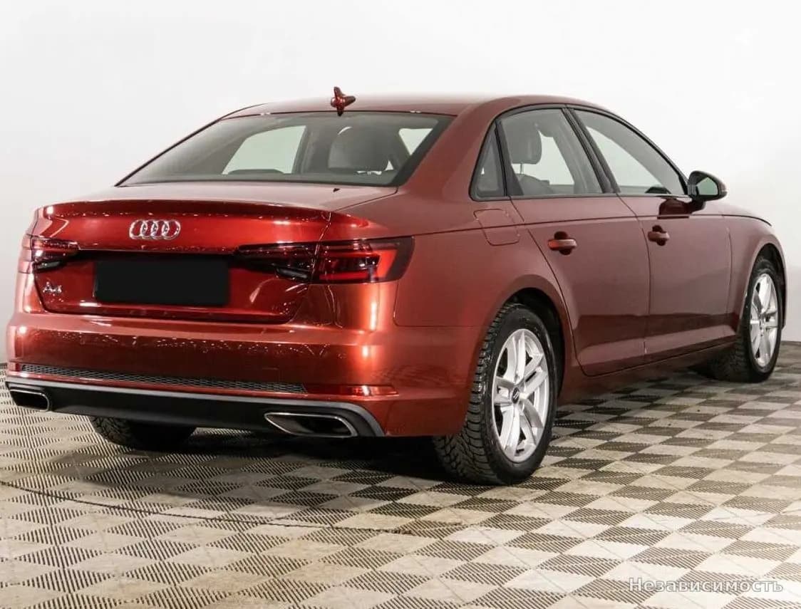 Audi A4 2019 с пробегом — фото 5