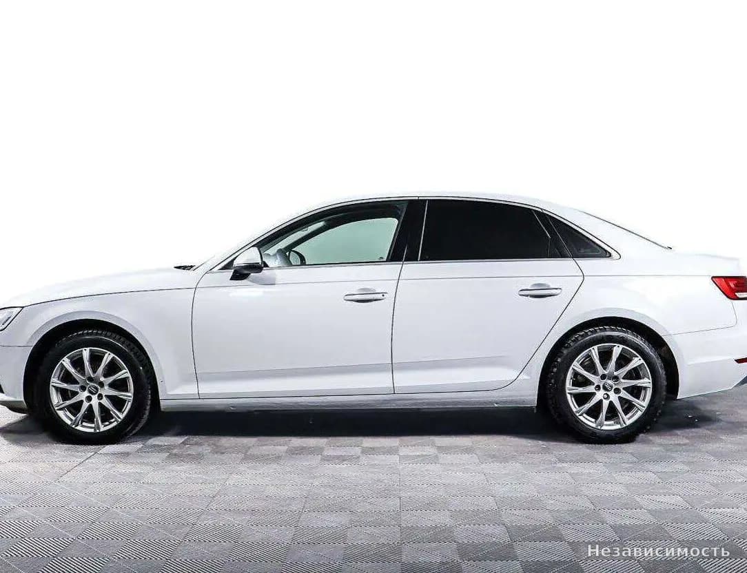 Audi A4 2015 с пробегом — фото 8