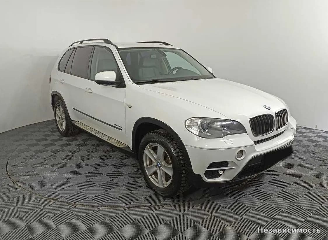 BMW X5 2013 с пробегом — фото 3