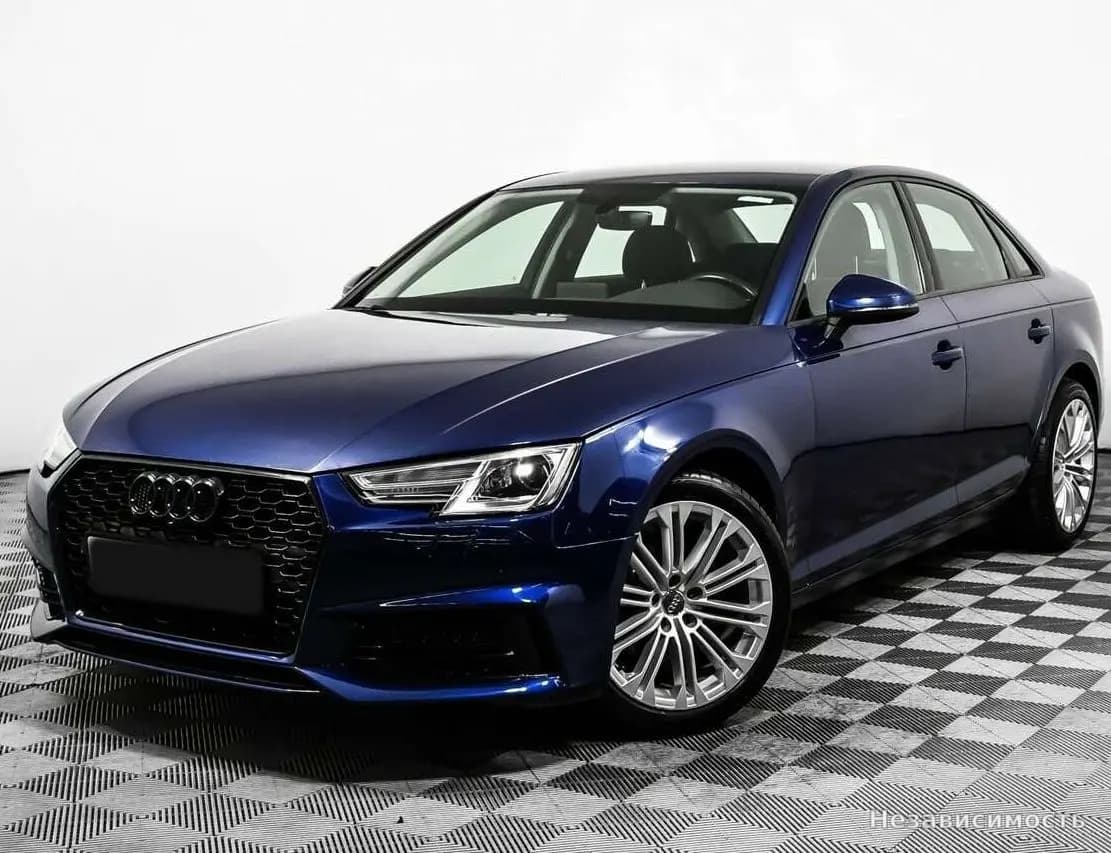 Audi A4 2016 с пробегом — фото 1