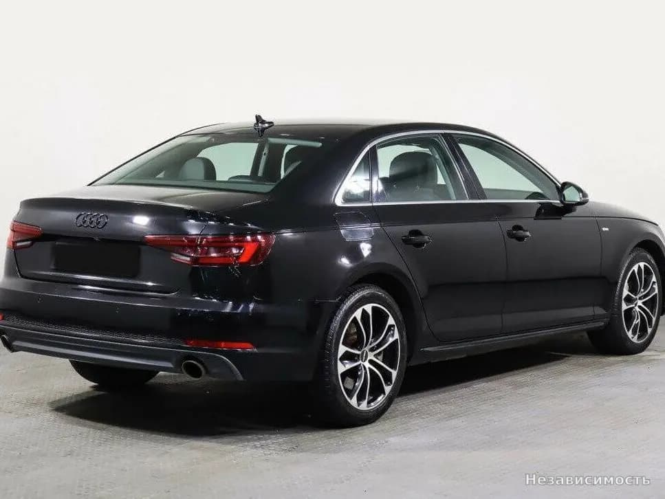 Audi A4 2017 с пробегом — фото 4