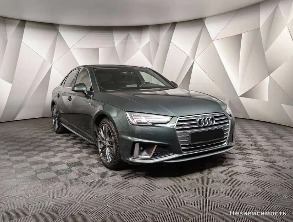 Audi A4 2018 с пробегом — фото 3