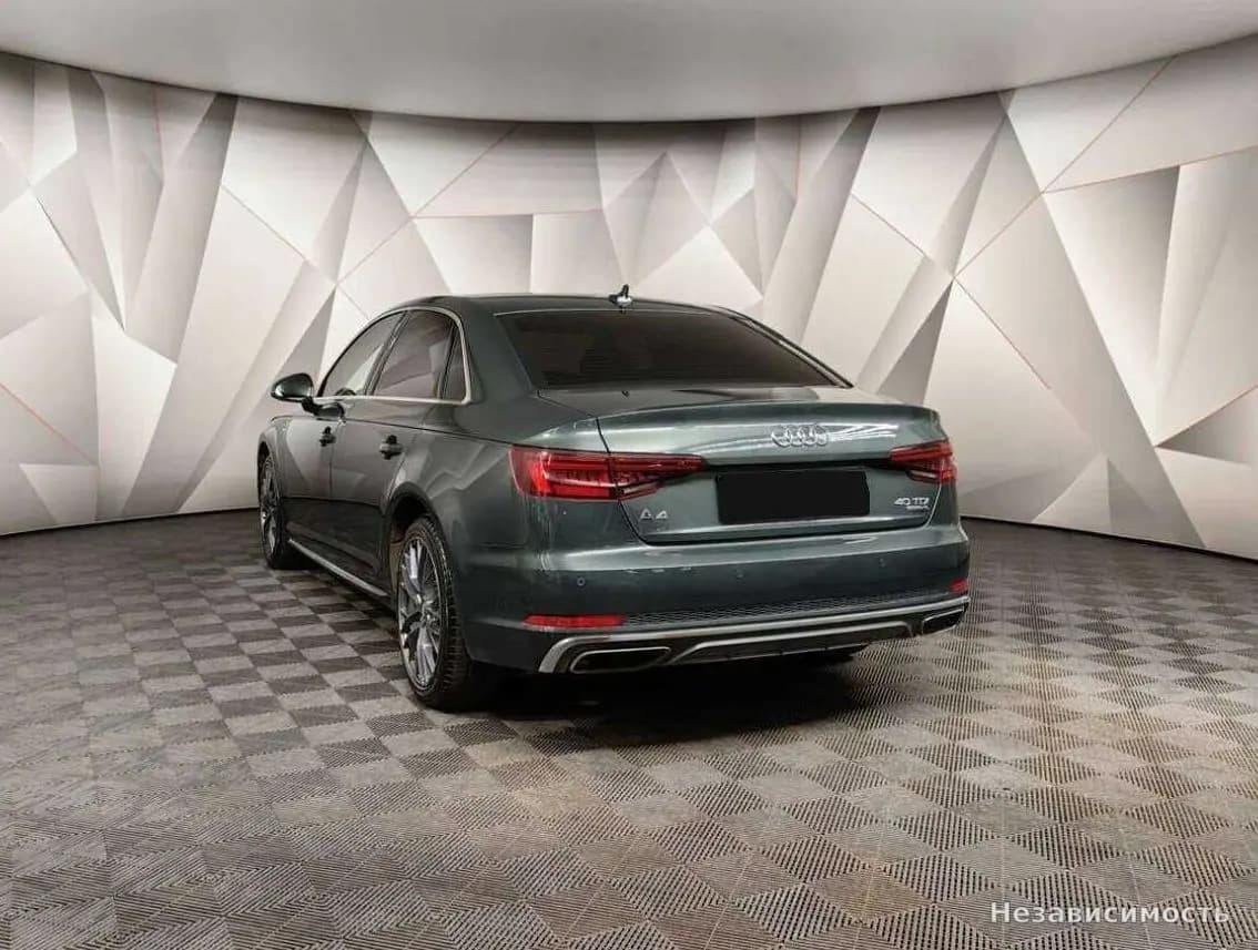 Audi A4 2018 с пробегом — фото 4