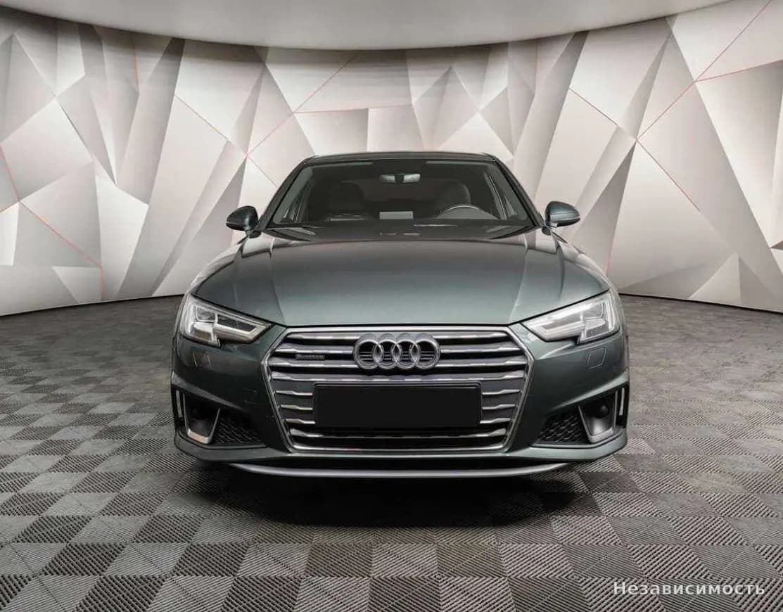 Audi A4 2018 с пробегом — фото 7