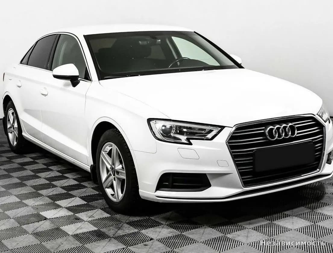Audi A3 2016 с пробегом — фото 3