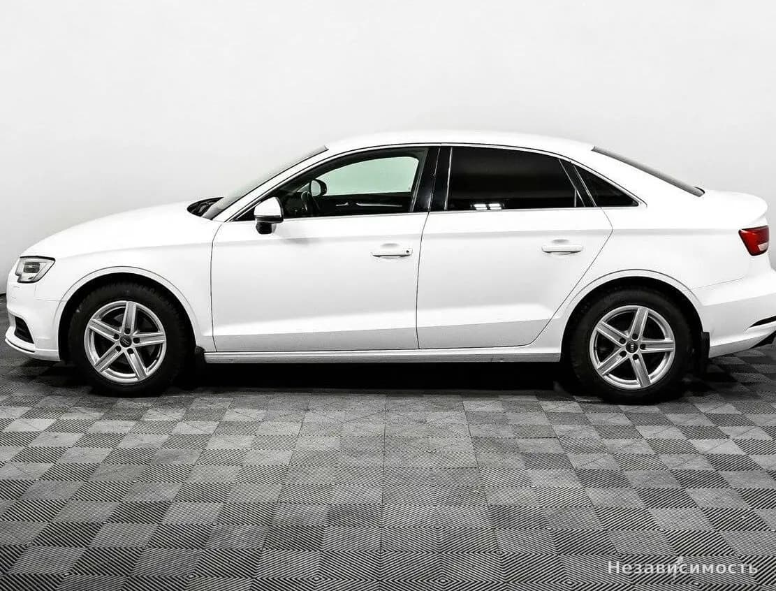 Audi A3 2016 с пробегом — фото 8