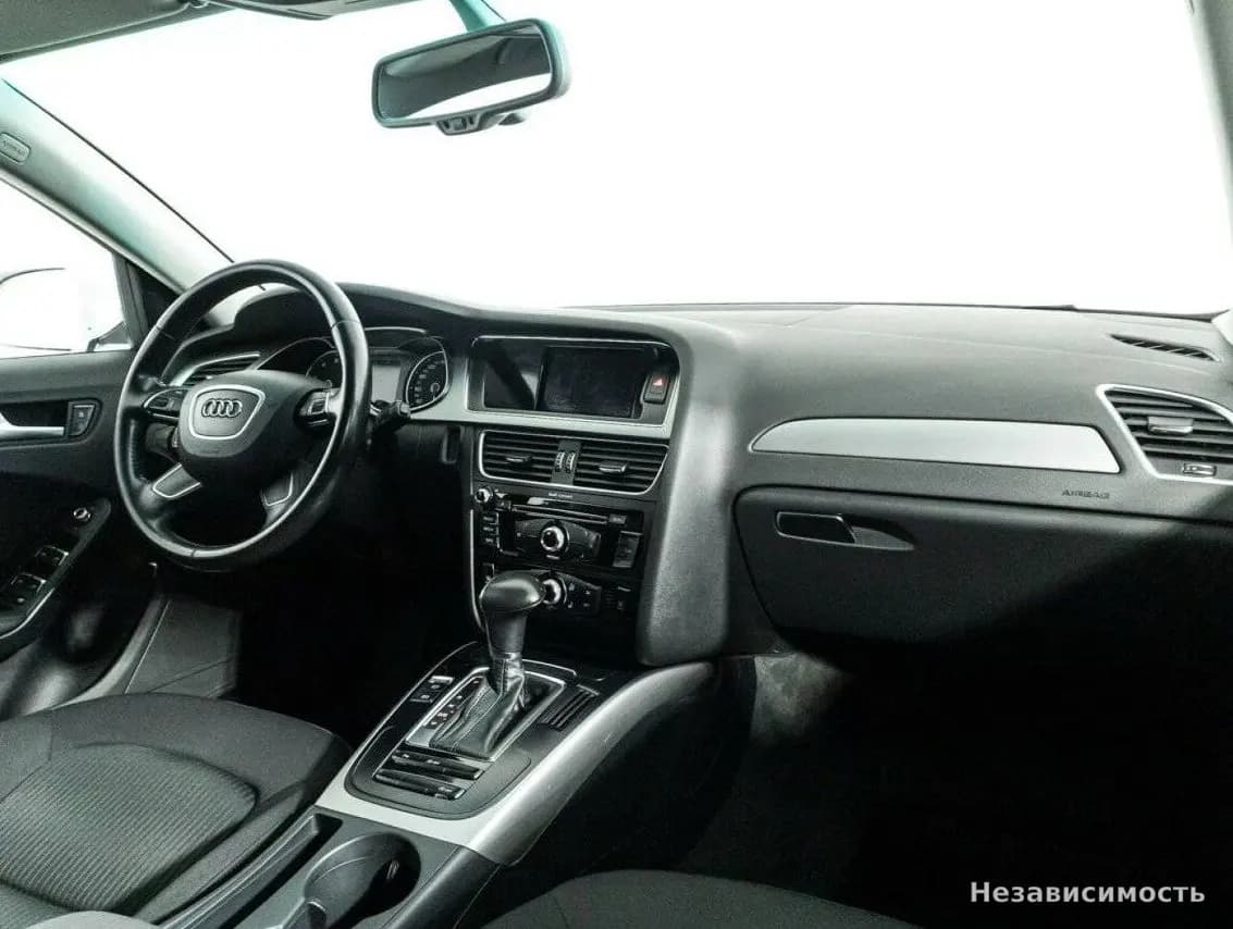 Audi A4 2014 с пробегом — фото 9