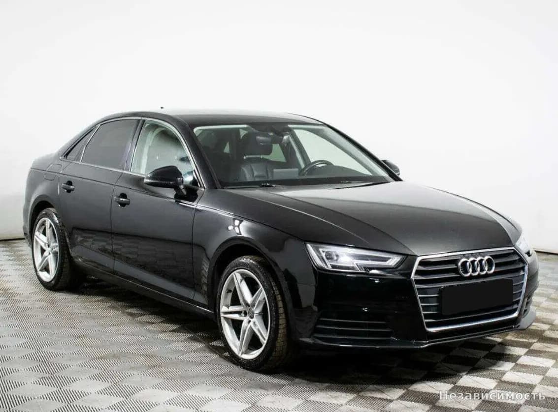 Audi A4 2019 с пробегом — фото 3