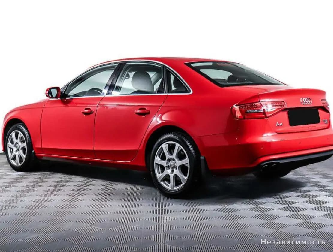 Audi A4 2012 с пробегом — фото 7