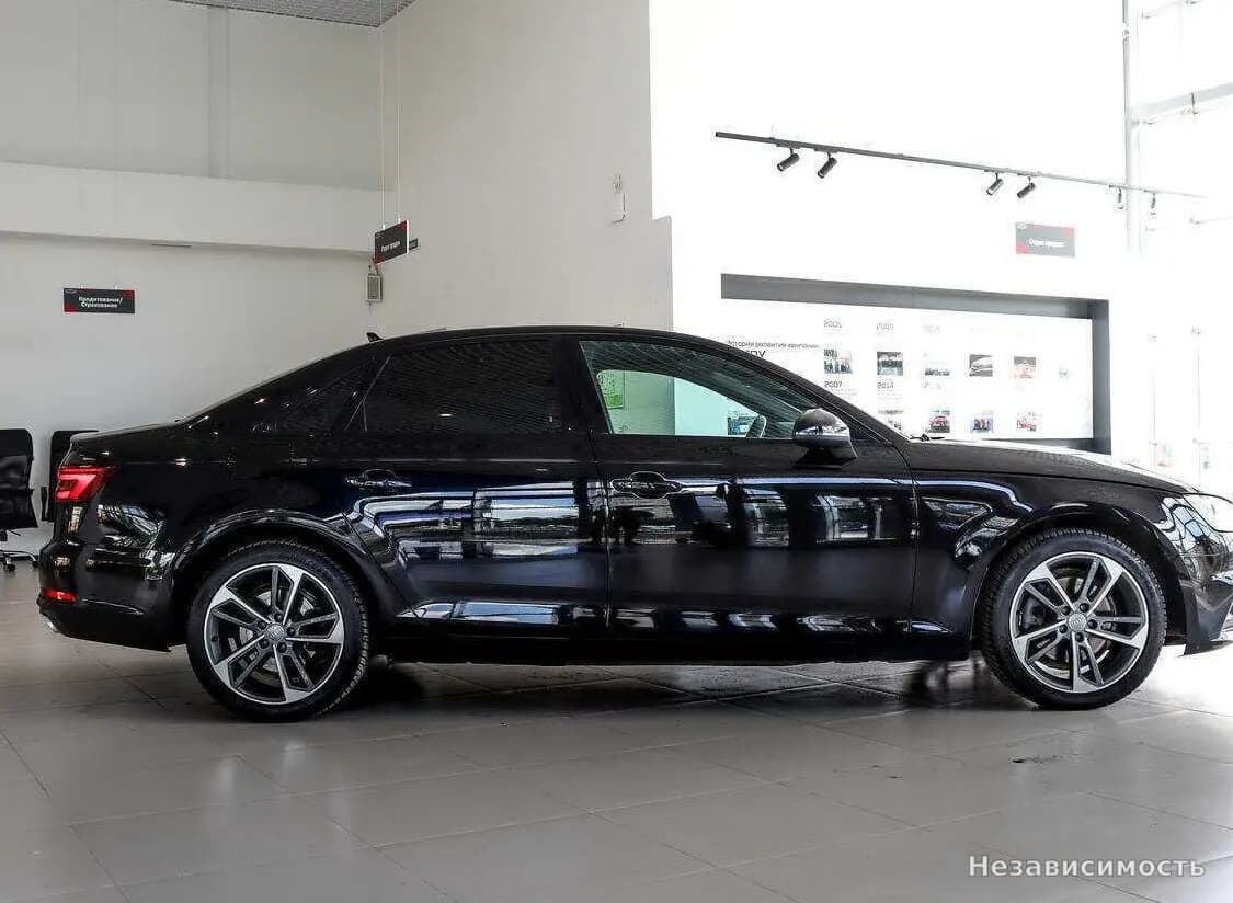Audi A4 2019 с пробегом — фото 4