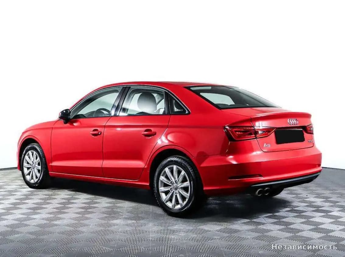 Audi A3 2015 с пробегом — фото 7