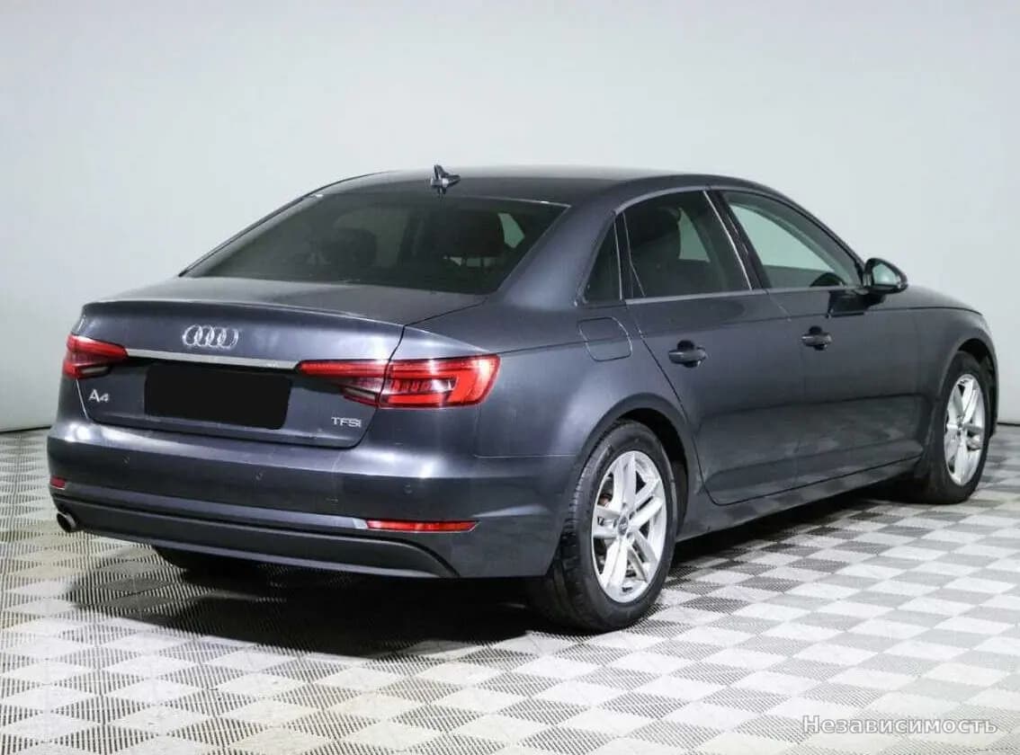 Audi A4 2017 с пробегом — фото 4