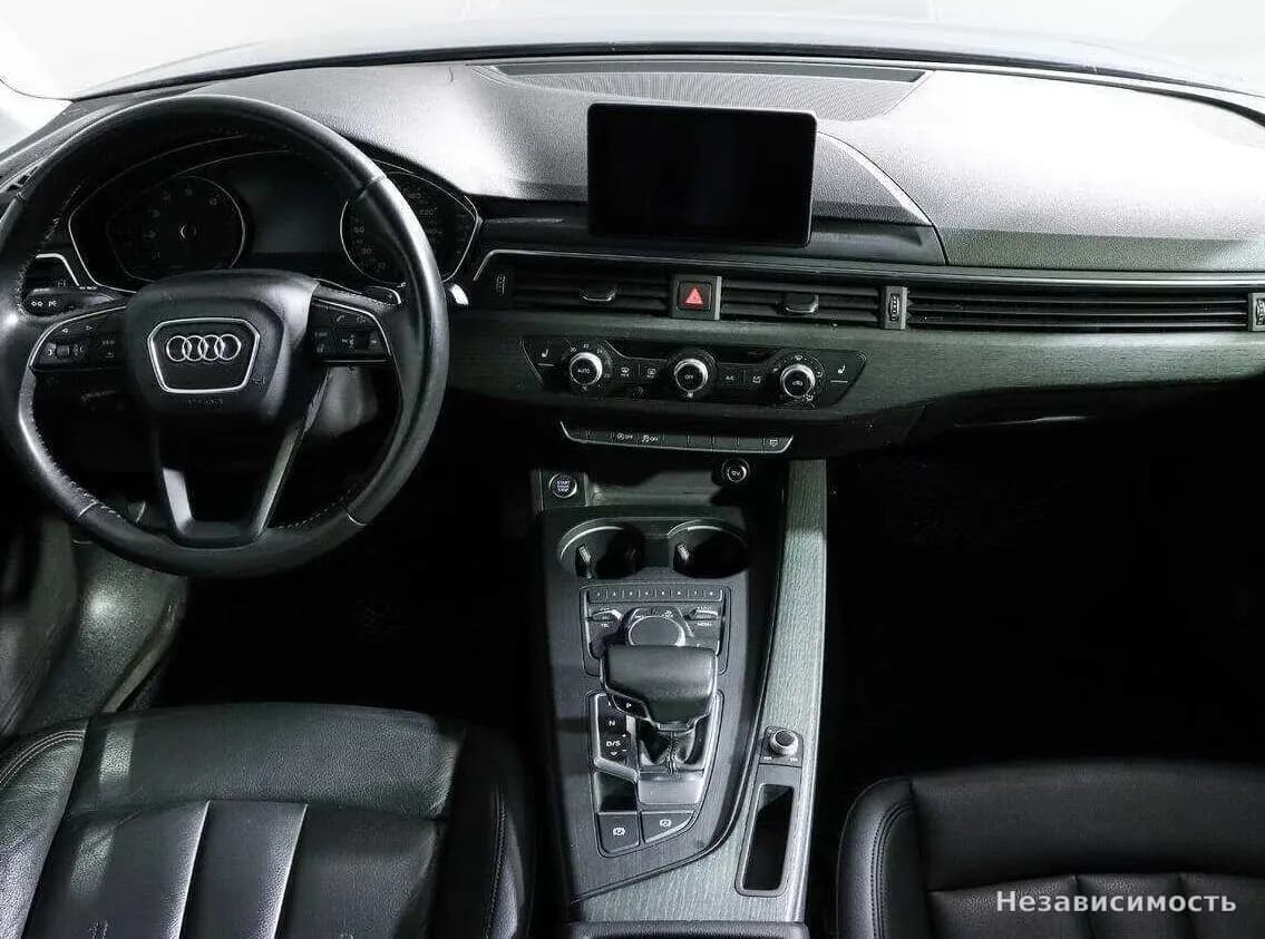 Audi A4 2017 с пробегом — фото 10