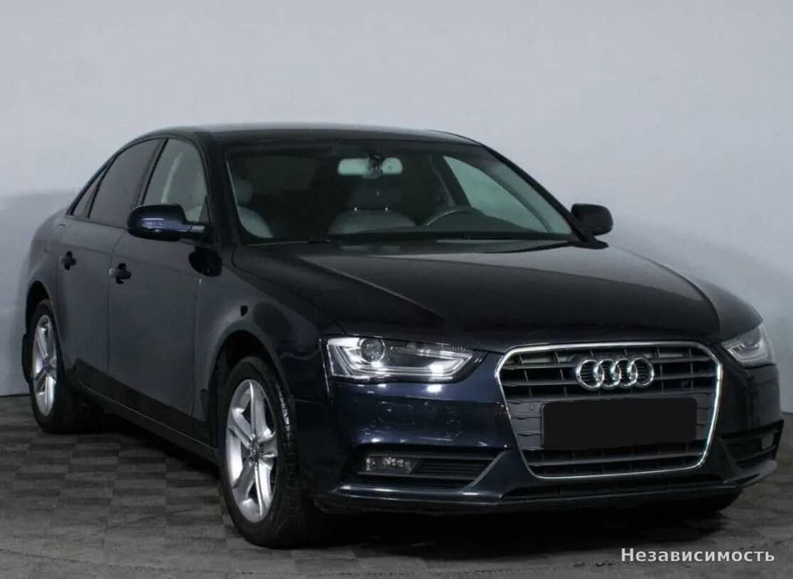 Audi A4 2012 с пробегом — фото 3