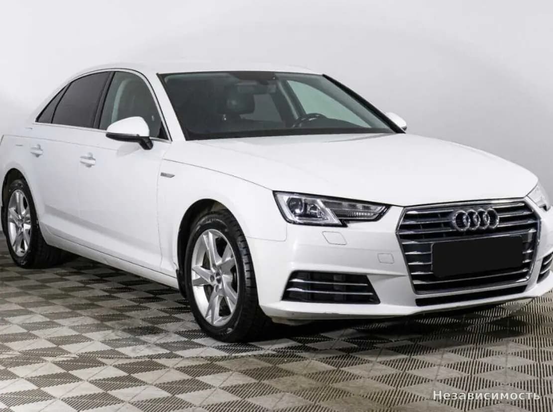 Audi A4 2016 с пробегом — фото 3