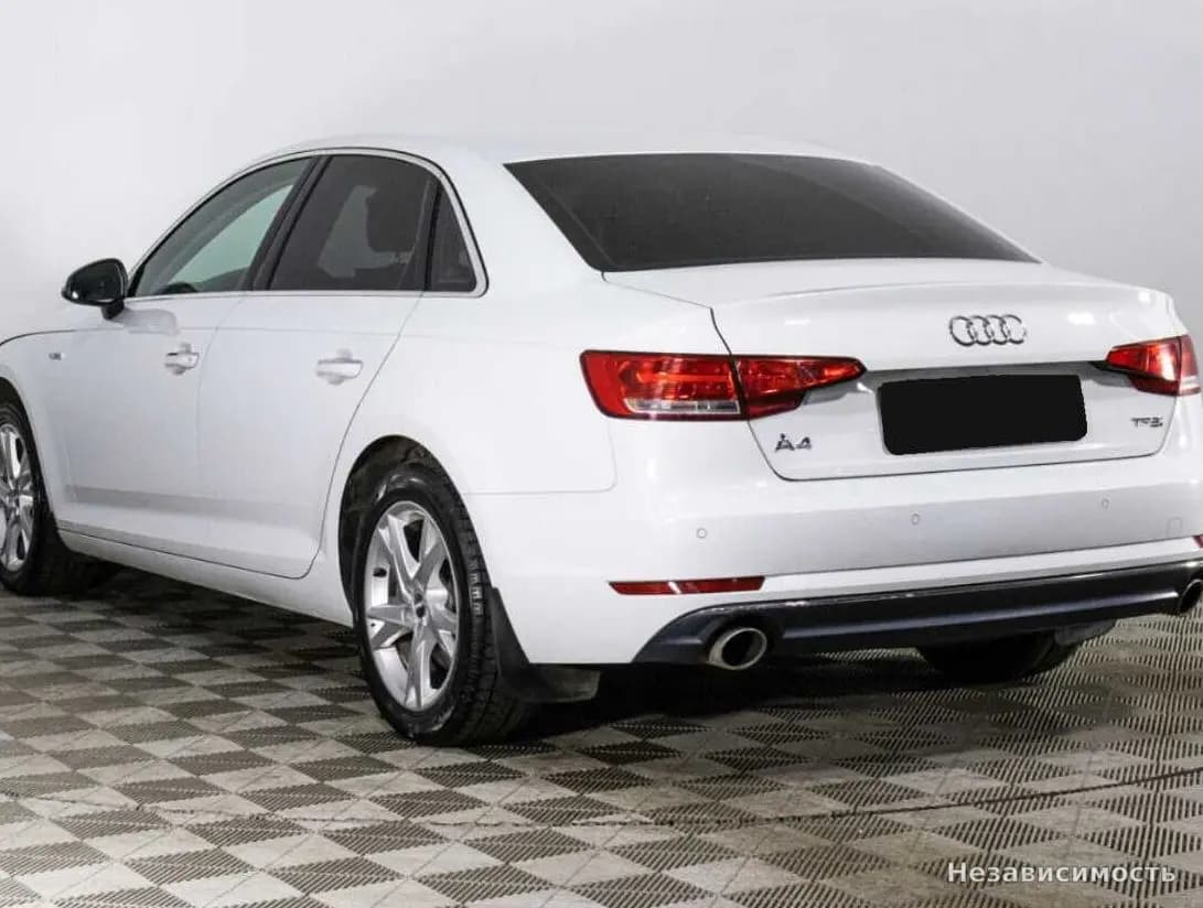 Audi A4 2016 с пробегом — фото 7