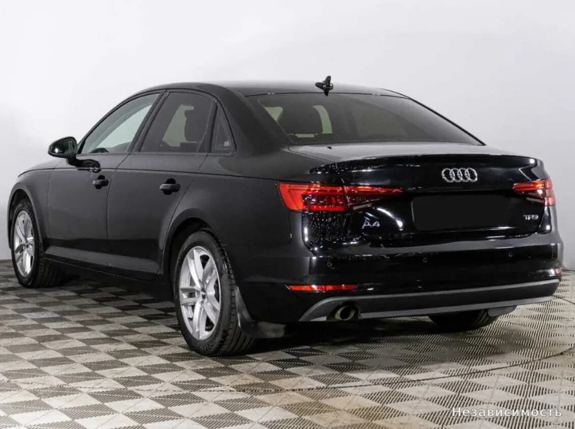Audi A4 2017 с пробегом — фото 7