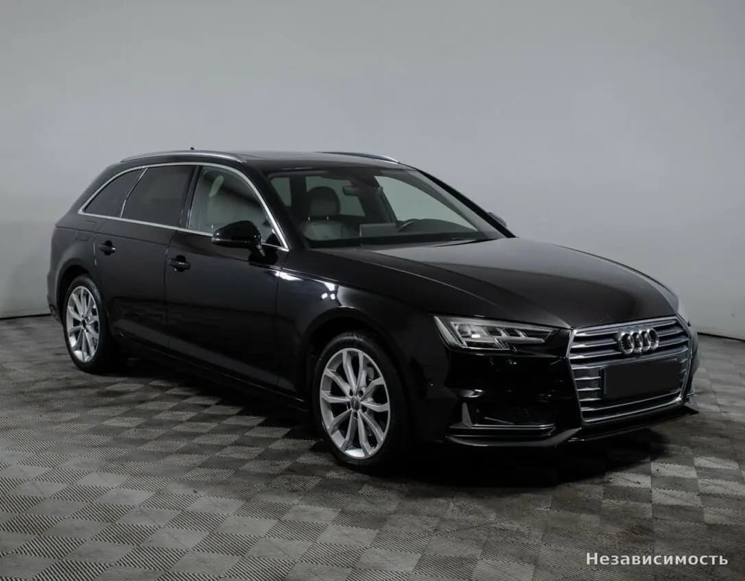 Audi A4 2019 с пробегом — фото 3