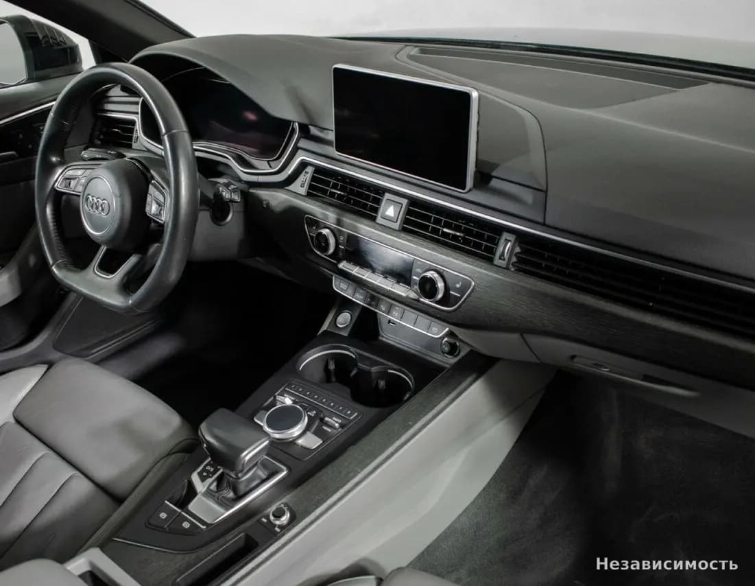 Audi A4 2019 с пробегом — фото 9