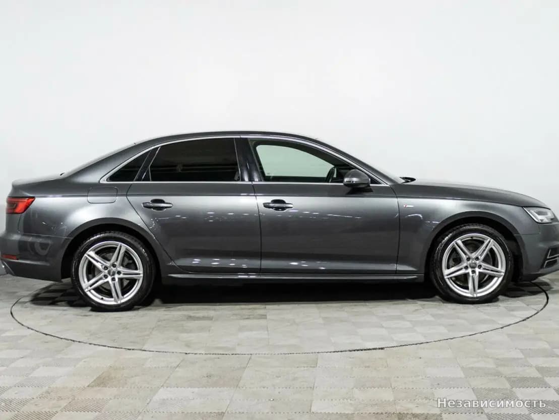 Audi A4 2016 с пробегом — фото 4