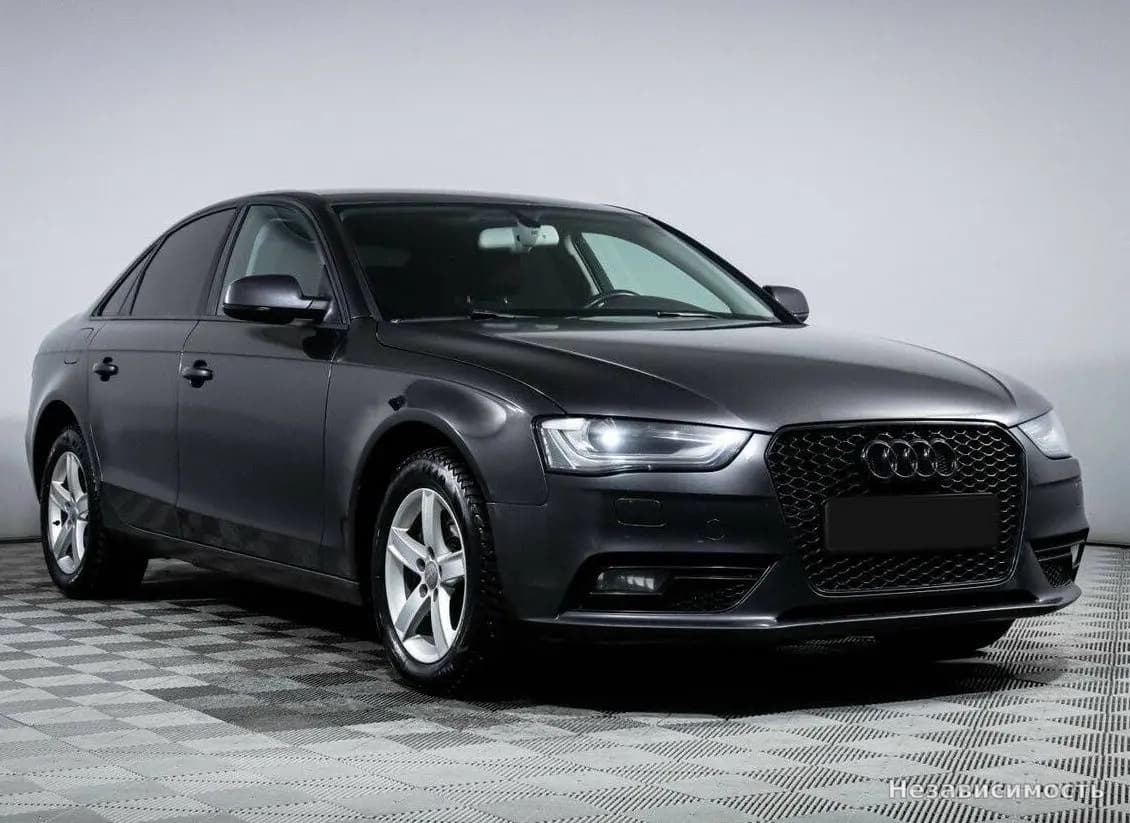 Audi A4 2014 с пробегом — фото 3