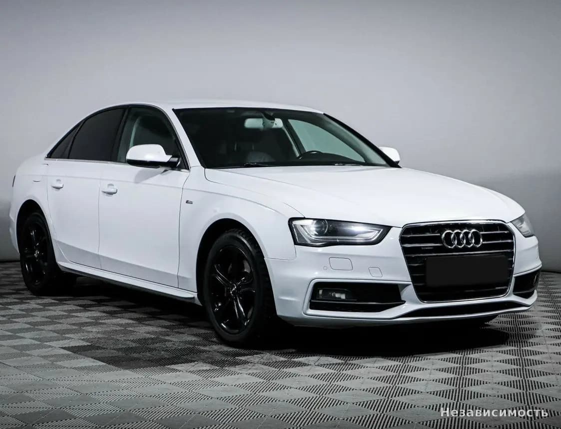 Audi A4 2013 с пробегом — фото 3
