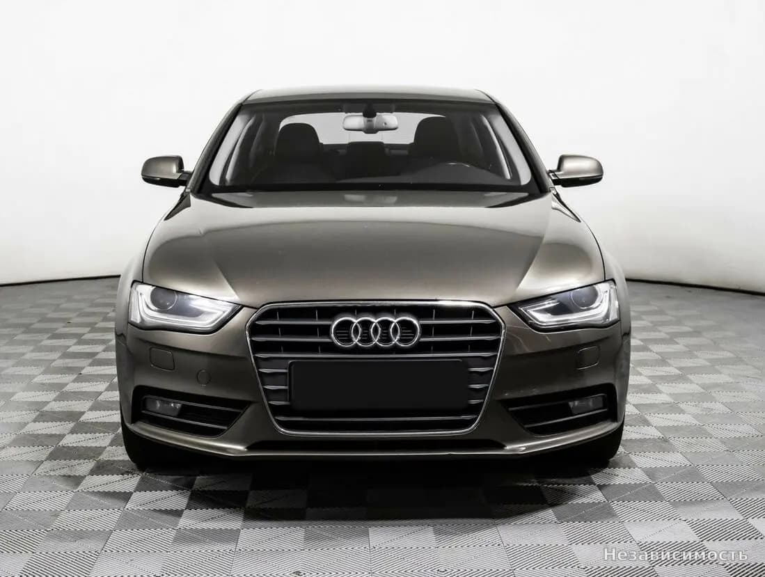 Audi A4 2014 с пробегом — фото 2