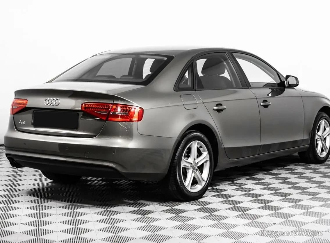 Audi A4 2014 с пробегом — фото 4