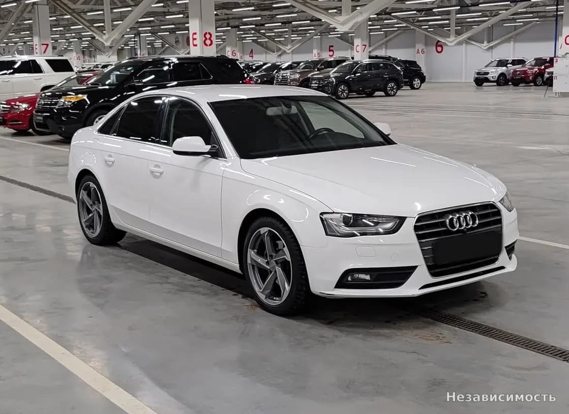 Audi A4 2012 с пробегом — фото 3