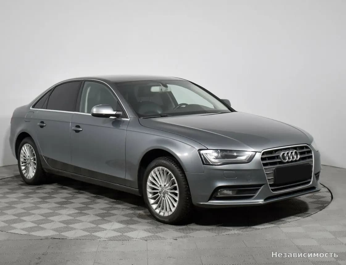 Audi A4 2015 с пробегом — фото 3
