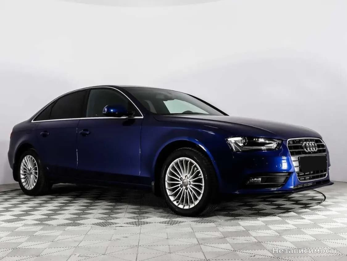 Audi A4 2013 с пробегом — фото 3