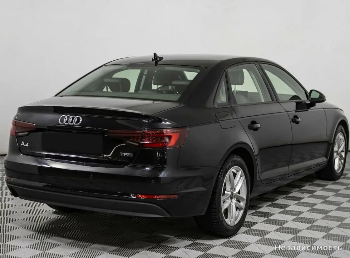 Audi A4 2018 с пробегом — фото 4