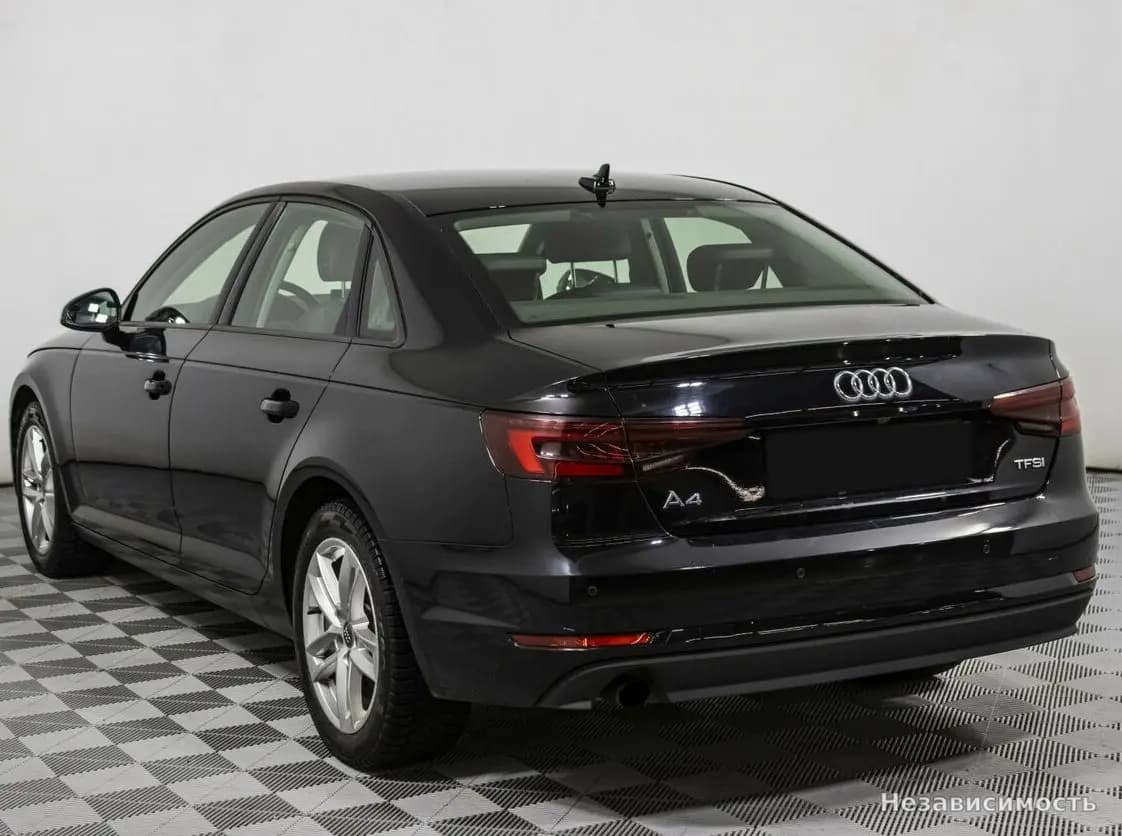 Audi A4 2018 с пробегом — фото 6
