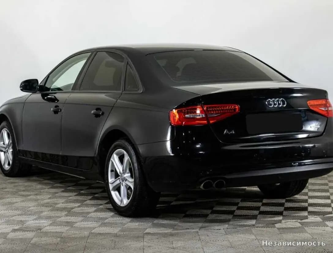 Audi A4 2015 с пробегом — фото 7