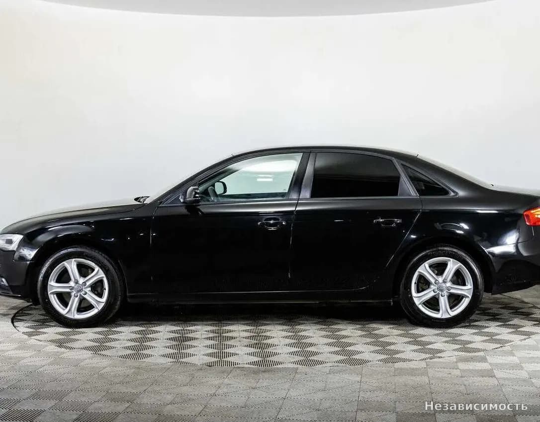 Audi A4 2015 с пробегом — фото 8
