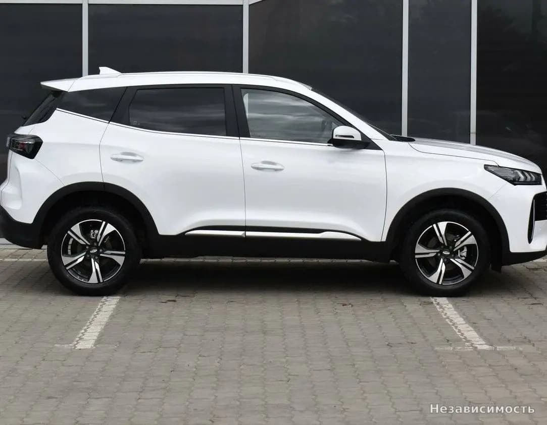 Chery Tiggo 4 2025 с пробегом — фото 5