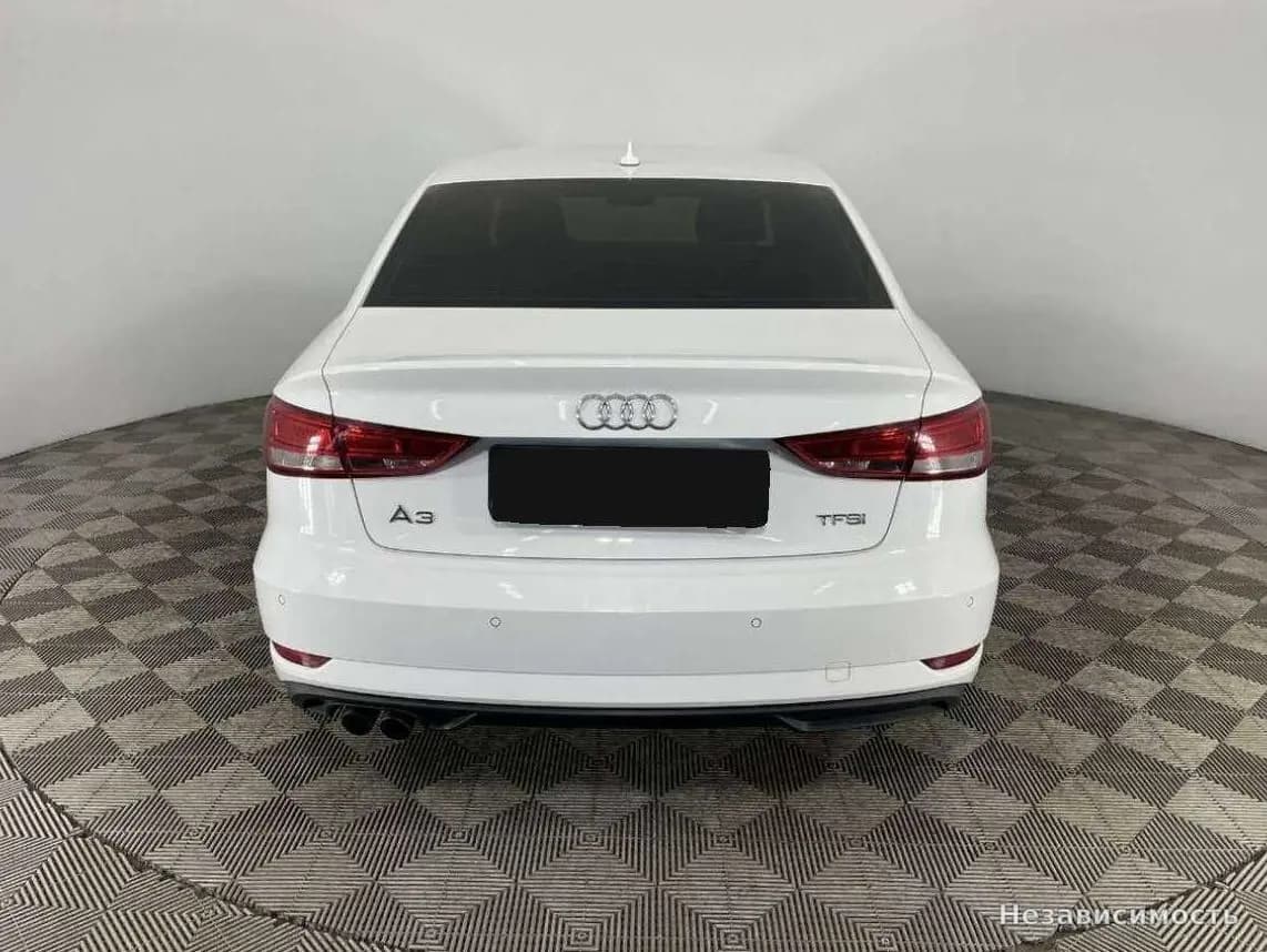 Audi A3 2018 с пробегом — фото 3