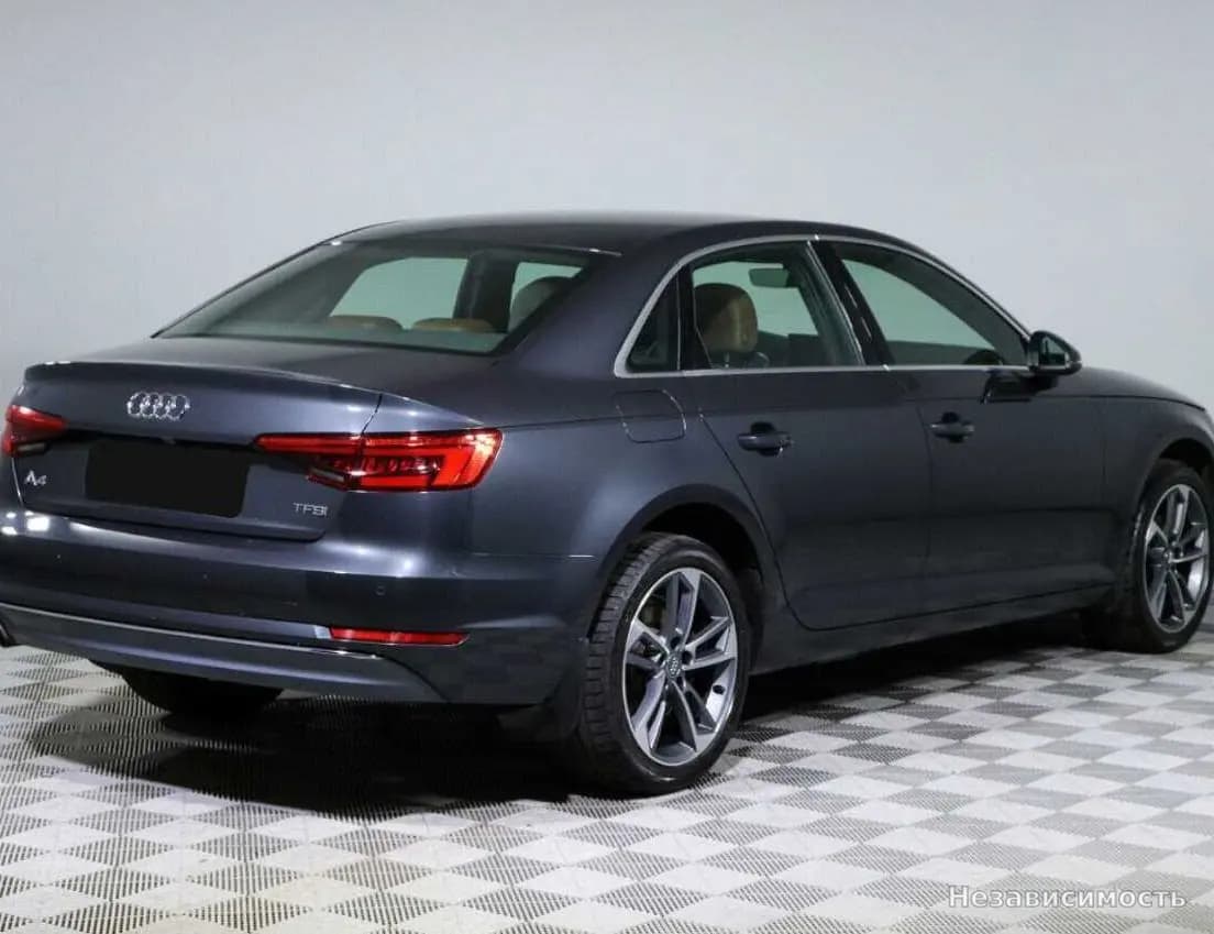 Audi A4 2016 с пробегом — фото 5