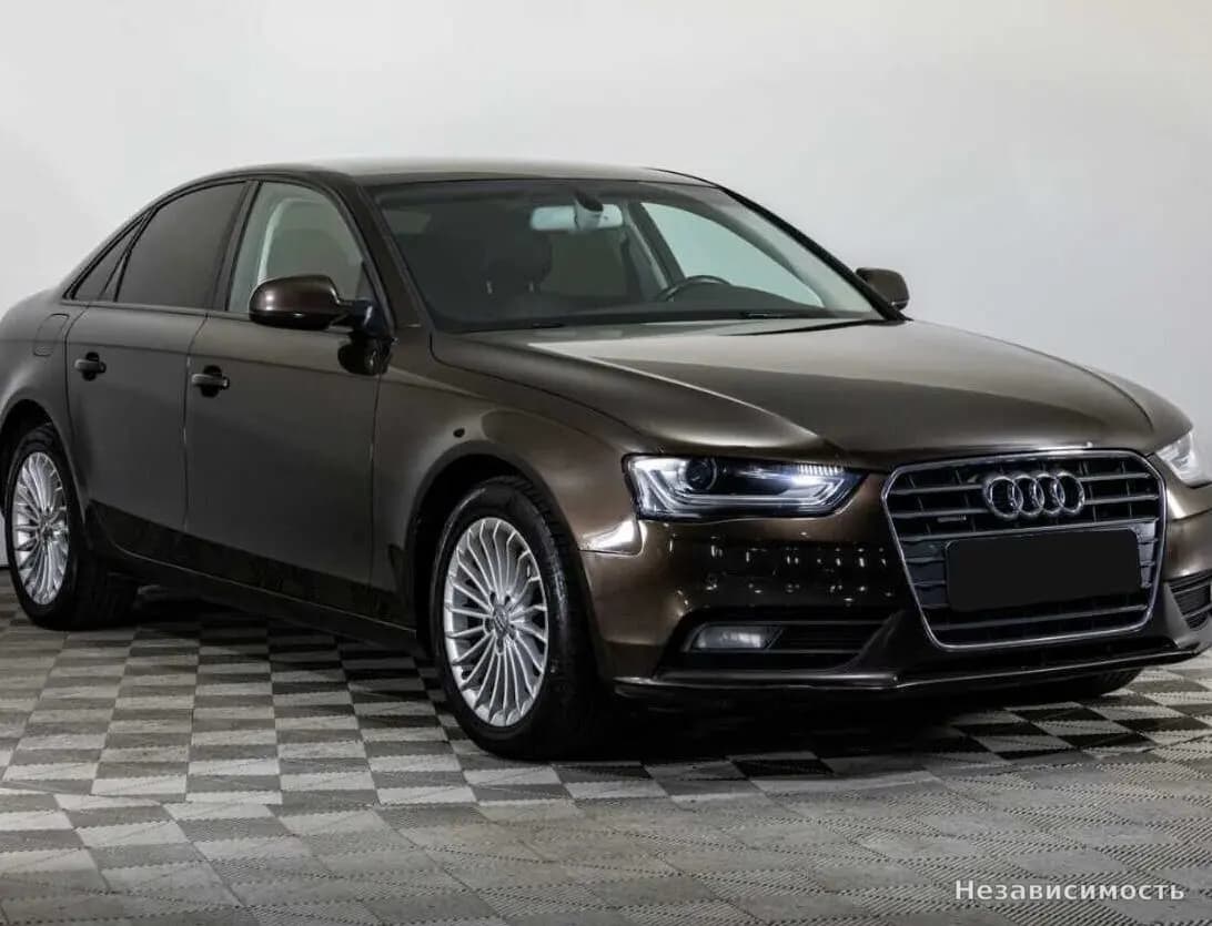 Audi A4 2012 с пробегом — фото 3