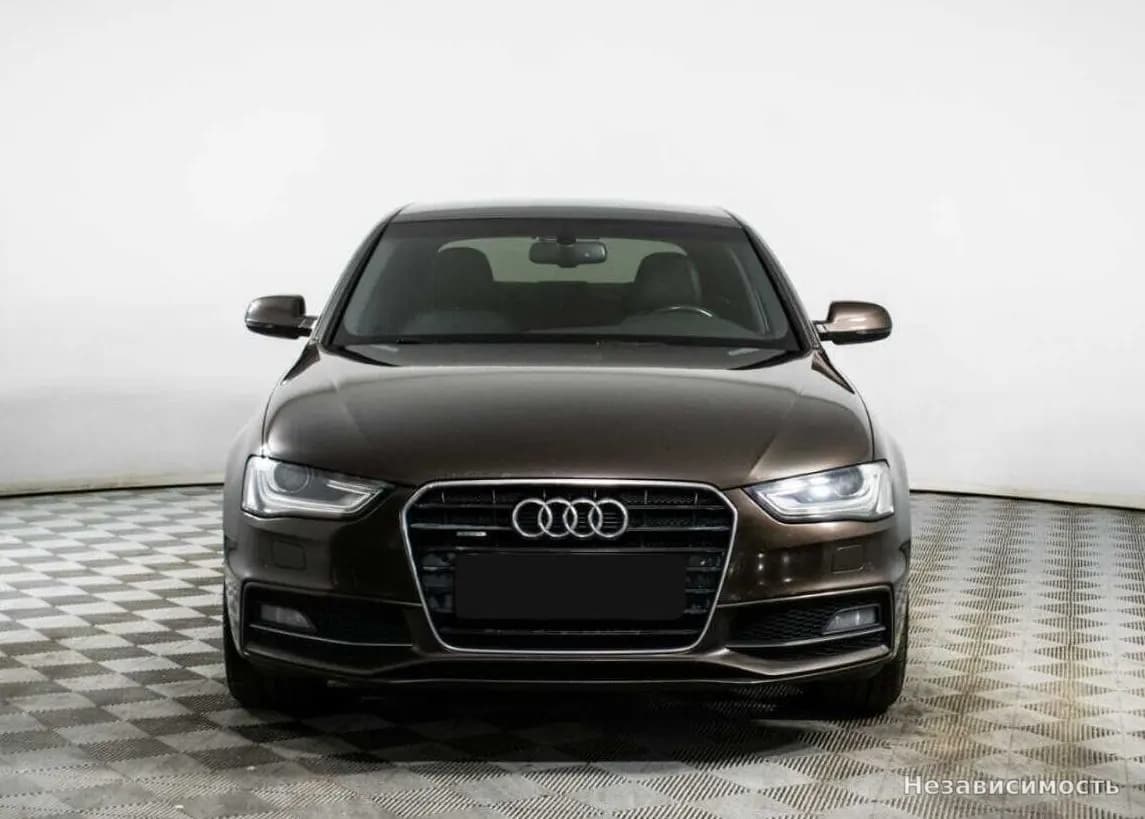 Audi A4 2014 с пробегом — фото 2