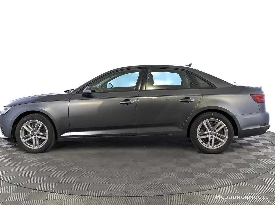 Audi A4 2018 с пробегом — фото 8